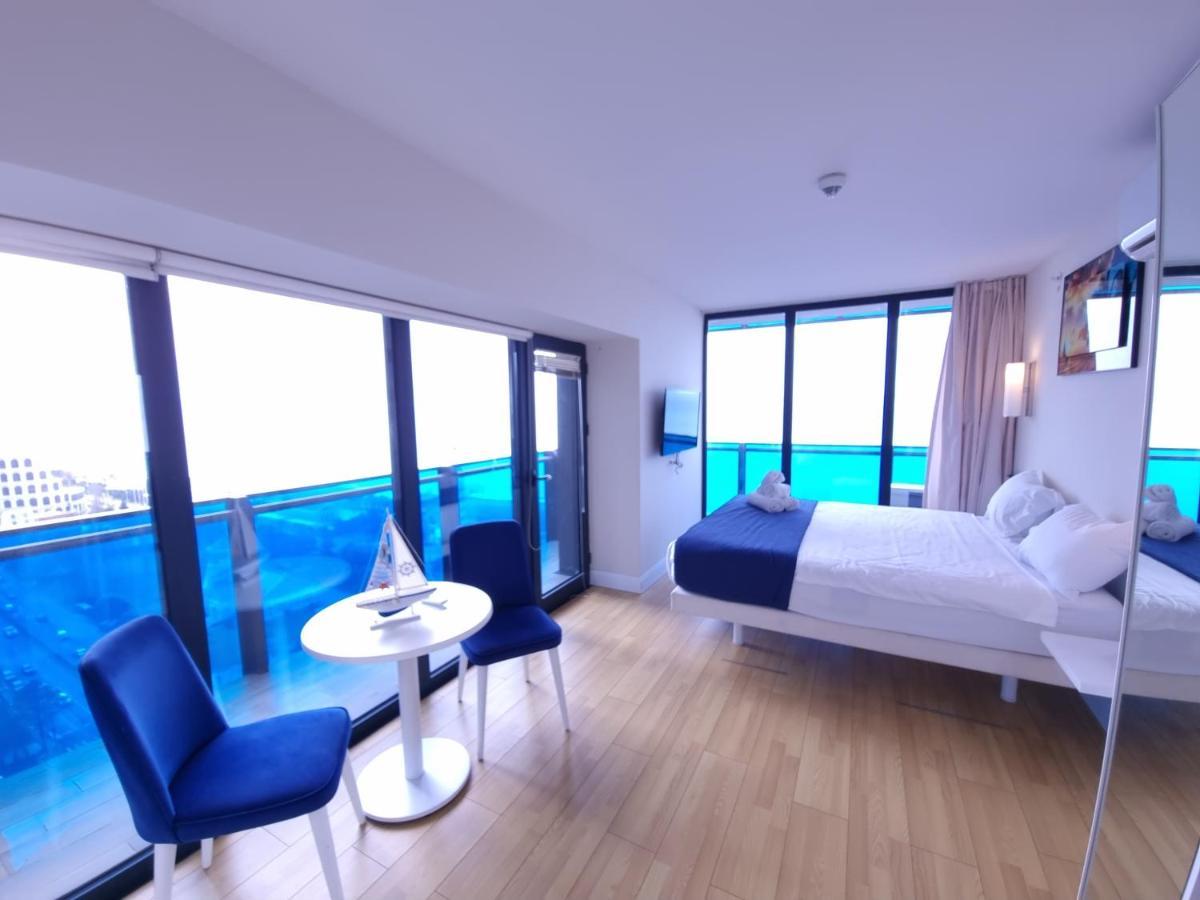 Orbi City Sea View Batumi Exterior photo